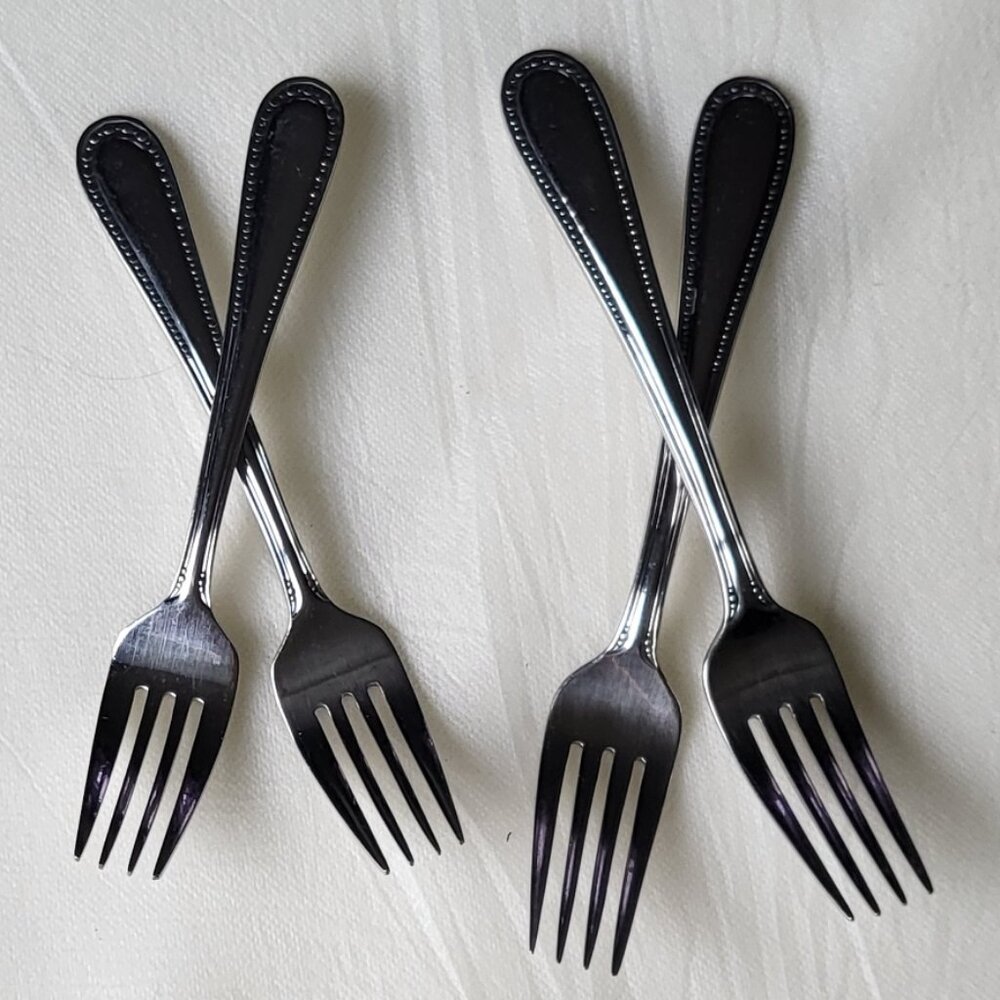 Oneida Pearl Salad Dinner Fork Royal Bead Edge Stainless Glossy Flatware 4 piece